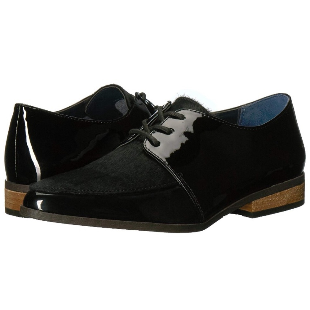 Dr School’s Oxford shoes